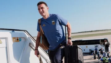 scaloni_avion.jpg_277165558-360x203