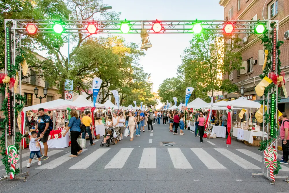 multimedia.grande.87f483b6393fe2e2.Z3JhbmRlLndlYnA=