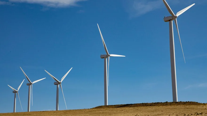 32976_Pol__mica_por_el__impuesto_al_viento_aplicado_en_un_municipio_ultra_K_2