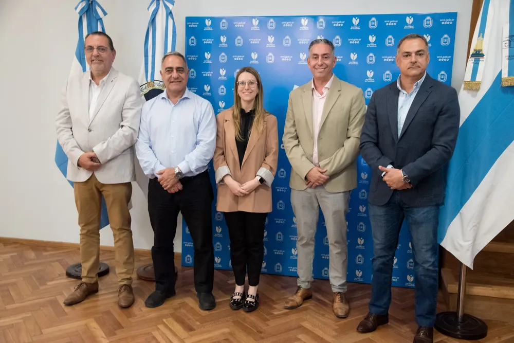 multimedia.normal.9edf1b087270d794.bm9ybWFsLndlYnA=