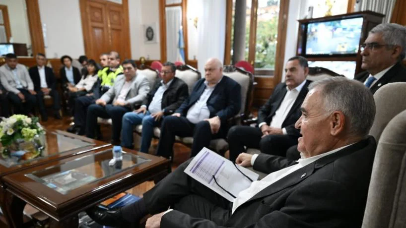 818x460_260406090747_89134