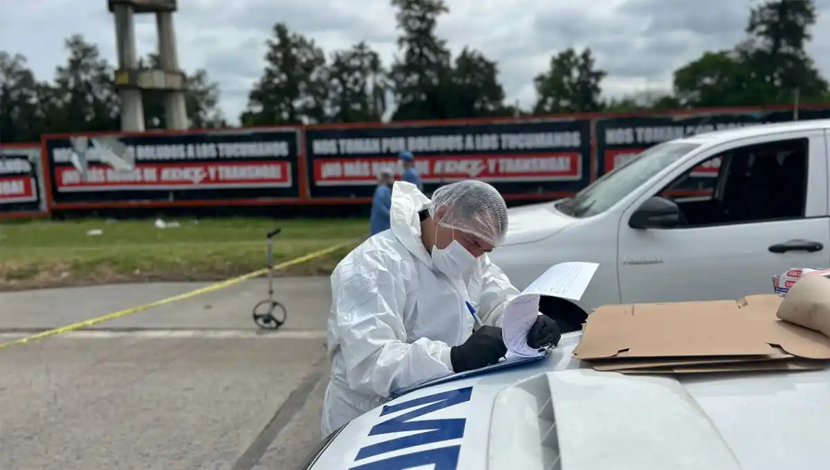 1200x680_zona-norte-peritos-mpf-recolectan-pruebas-inmediaciones-club-banco-provincia-1108552-093353