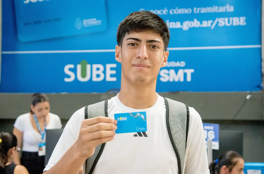 multimedia.grande.8540f8d91c1ad858.Z3JhbmRlLndlYnA=