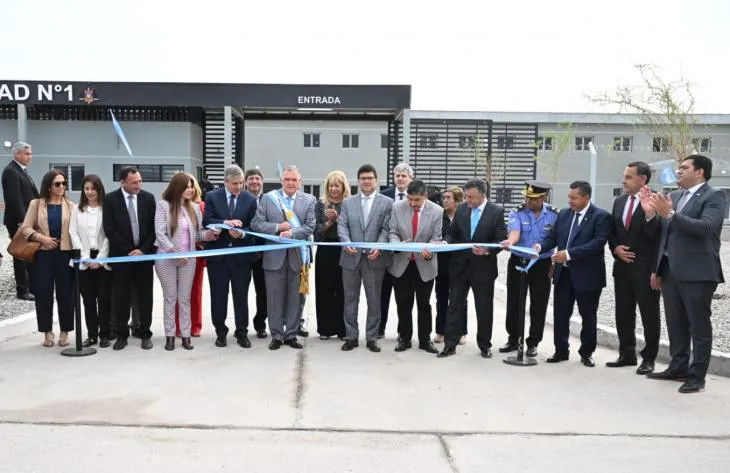 730x473_250916122128_61837