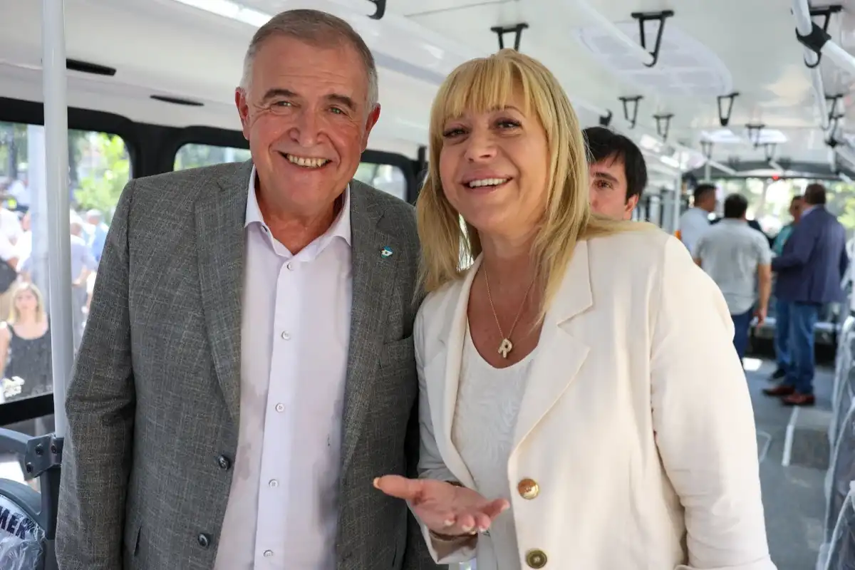 1200x800_entre-los-primeros-encuesta-posiciona-jaldo-chahla-entre-mejores-valorados-1155210-123557