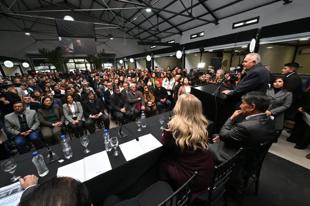 260813125840_93309