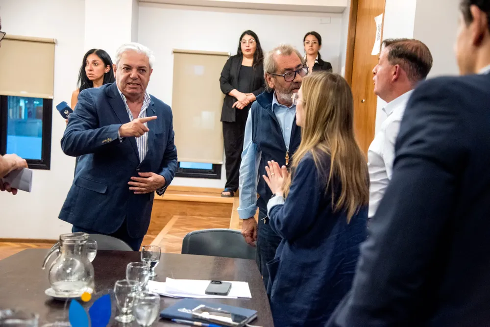 multimedia.normal.9d0e3294293fc3da.bm9ybWFsLndlYnA=