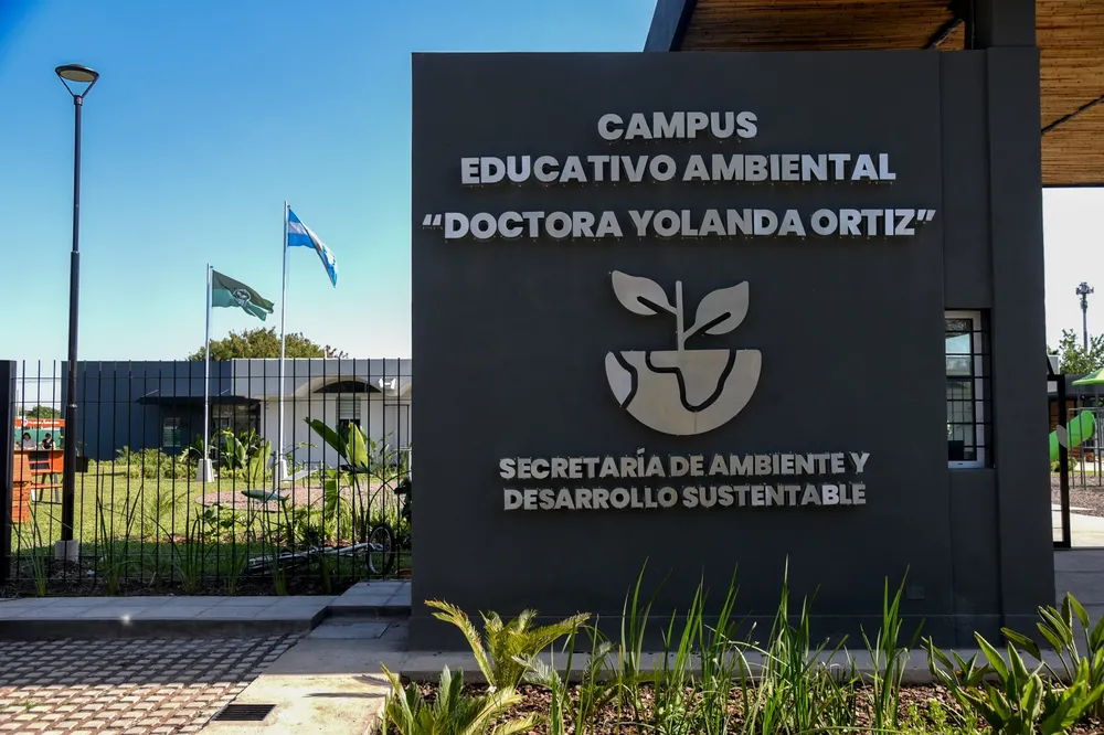 multimedia.grande.929c9f7f0218e867.Z3JhbmRlLndlYnA=