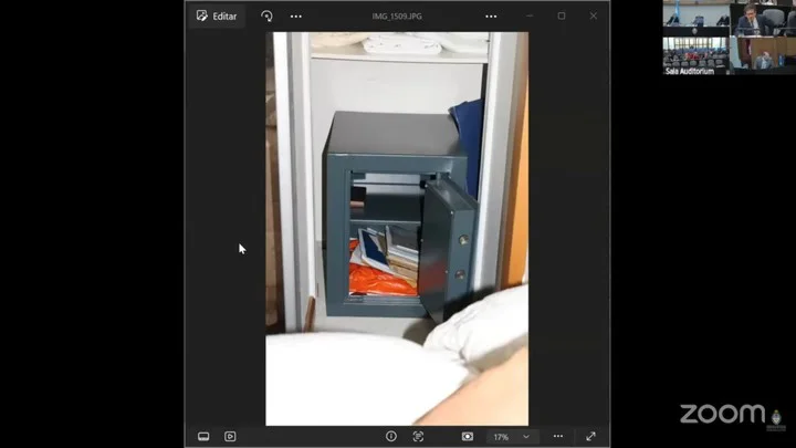 4uOKd1wF8_720x0__1