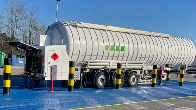 estacion_movil_cisterna.jpg_674994428