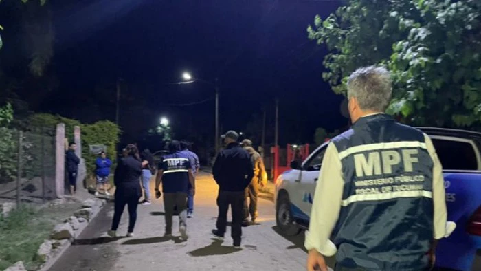 68da8fb9edc3e_700_394!