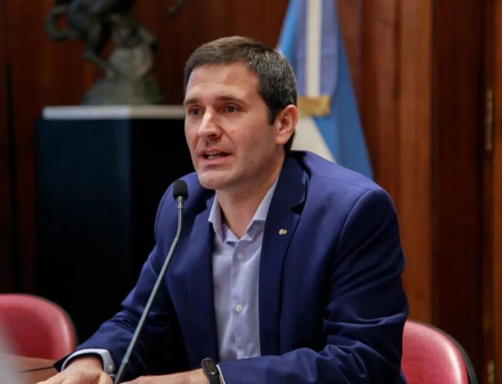 Screenshot_20251015_112514_WhatsApp-1024x784