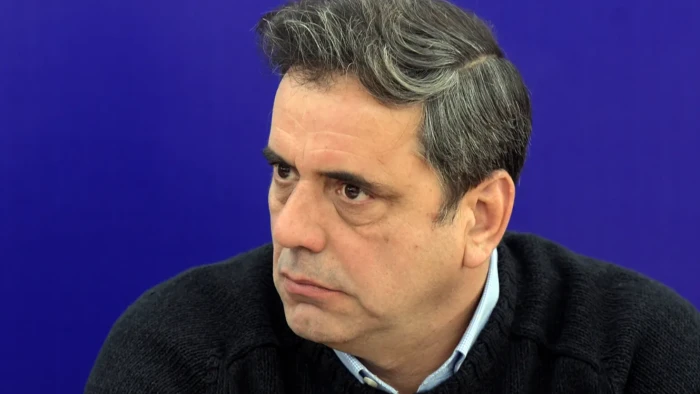 69b34f5cef14c_700_394!