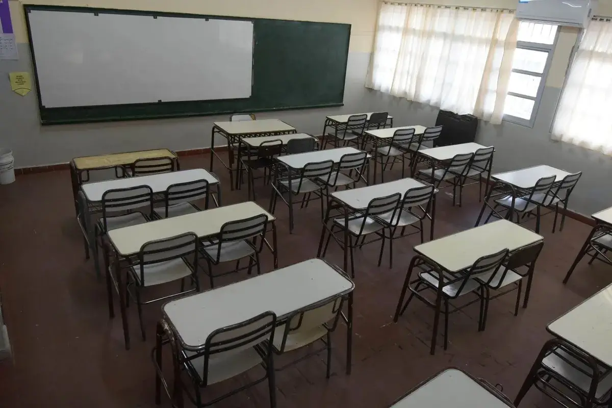 aula-vacia-escuela