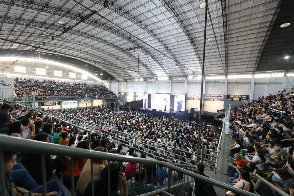 549369022_1214338217401488_8628154250921908014_n