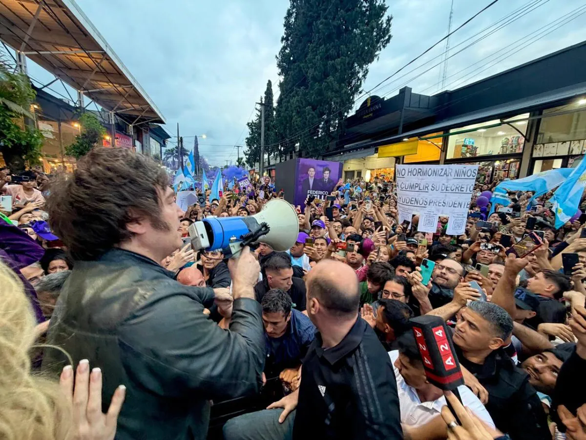 WhatsApp-Image-2025-10-19-at-12.26.30-AM-1-1200x900