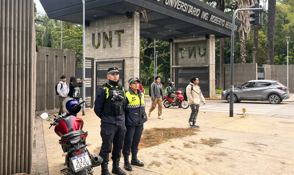 44688_29814_segurida