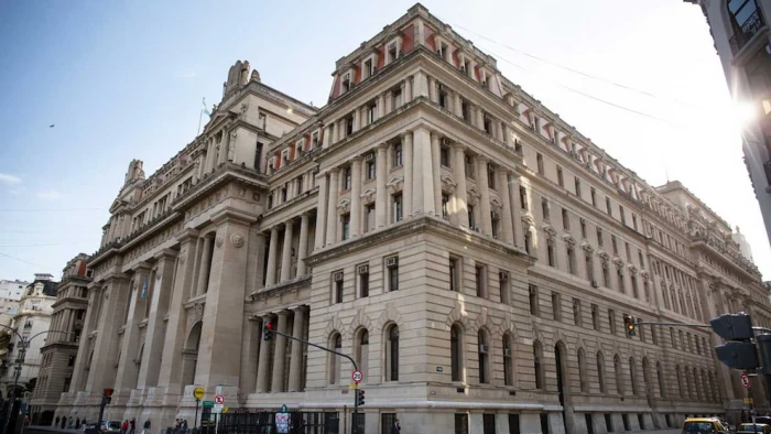 68fcb080de892_700_394!