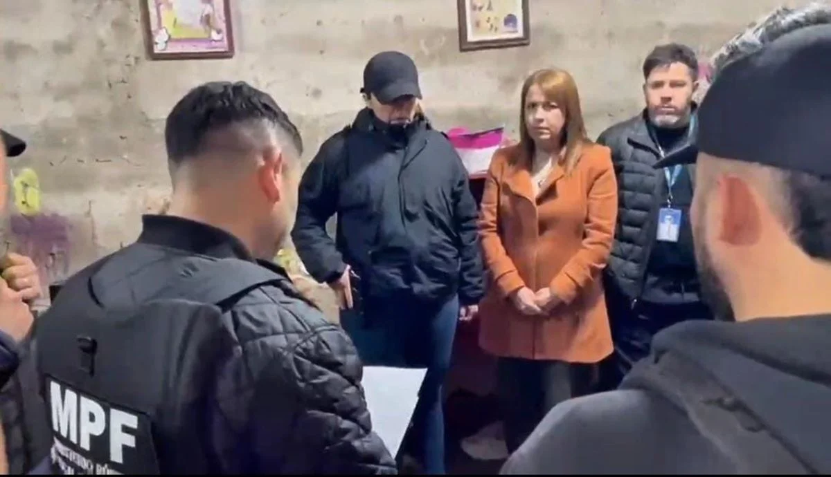 controlando-fiscala-alejandra-navarro-participo-allanamientos-realizados-provincia-1154472-202205