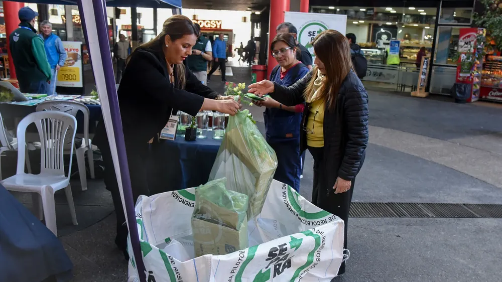 multimedia.grande.a2e1431f74ffc847.Z3JhbmRlLndlYnA=