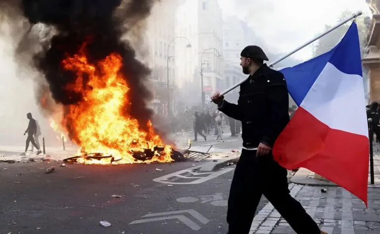 Protestas-Francia-768x474
